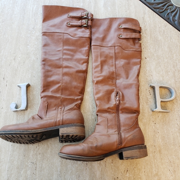 Qupid Shoes - 🥳5/$25 Qupid riding boots